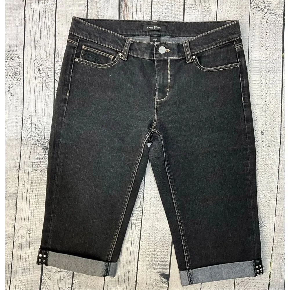 WHITE HOUSE BLACK MARKET Noir Black Pedal Pushers Capris